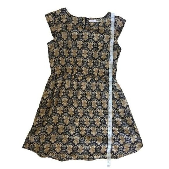 Blu Pepper Dress Black Tan Cap Sleeves Size Medium Zip Back Geometric - Picture 10 of 12